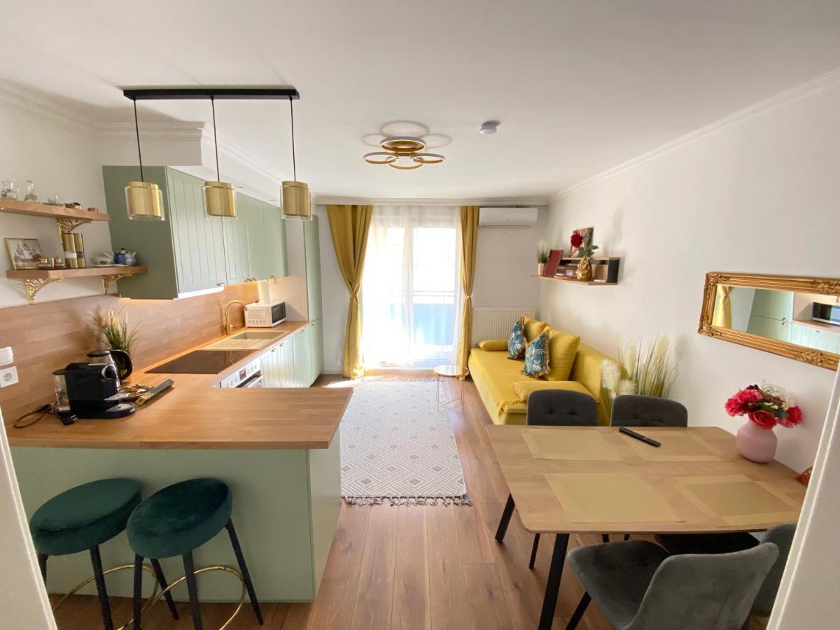 Royal Deluxe-free Garage,balcon,near Schoenbrunn * Viena